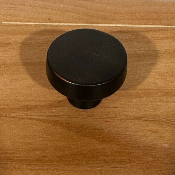 Amerock Versa Cabinet Knob 1-1/4" NEW - Picture 3 of 7
